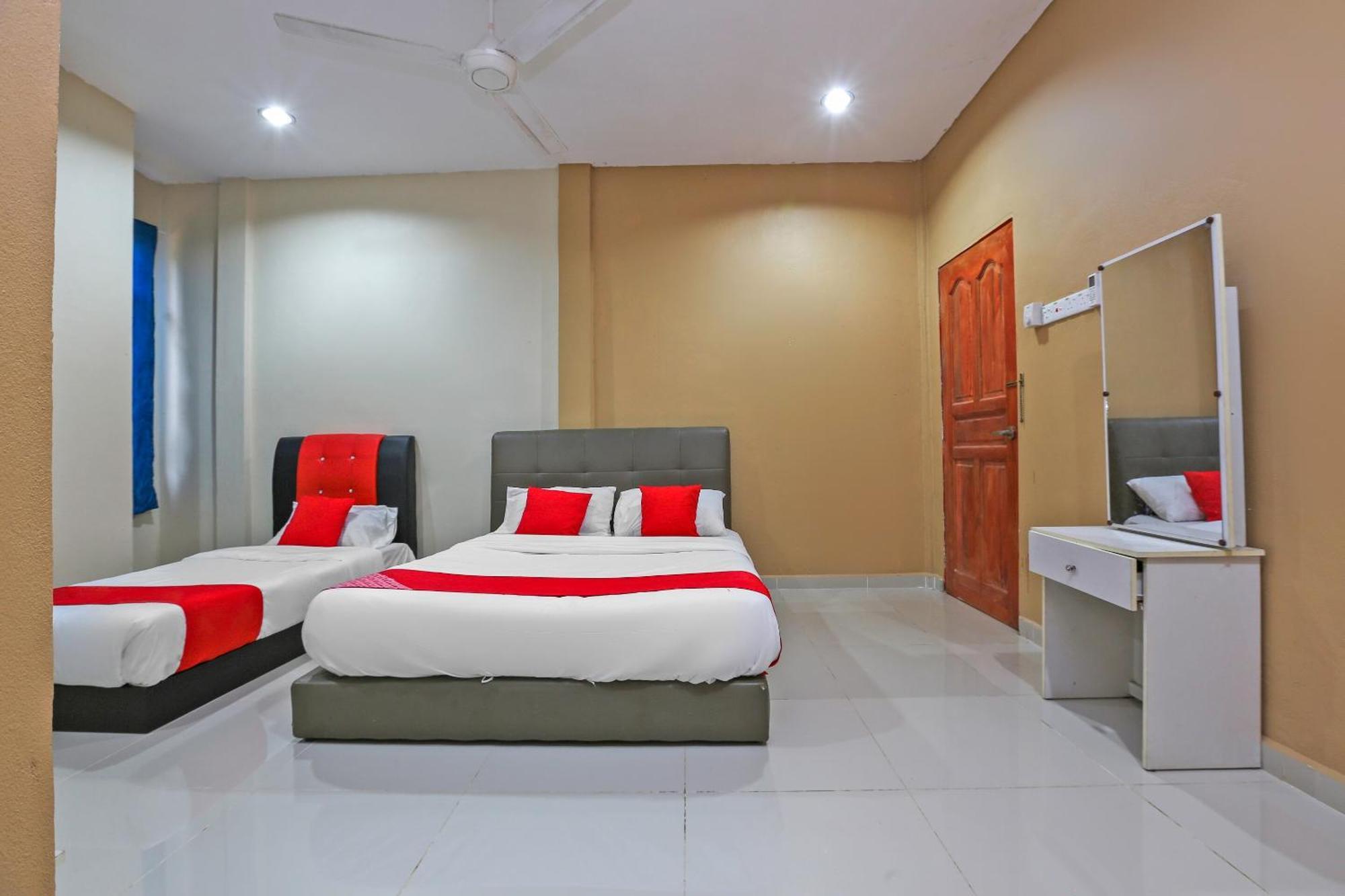 OYO 89933 Nun Hotel Jeli Exterior foto
